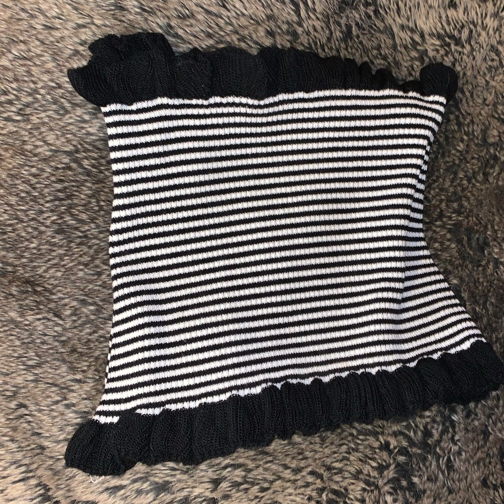 fashion nova black and white tube top